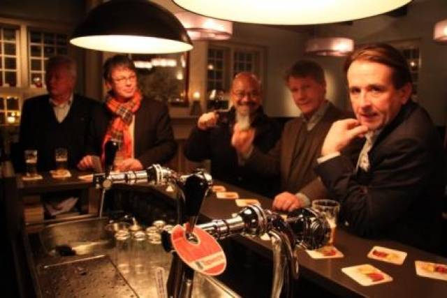 17-fotos-bedrijfsbezoek-zalpak-straatman-marnix-van-kooij-leidde-ons-rond-47 - Afbeelding 12 van 18