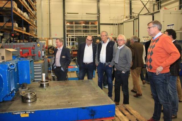 28-januari-bedrijfsbezoek-spit-elektromechanica-gastheer-mark-ent-297 - Afbeelding 16 van 25