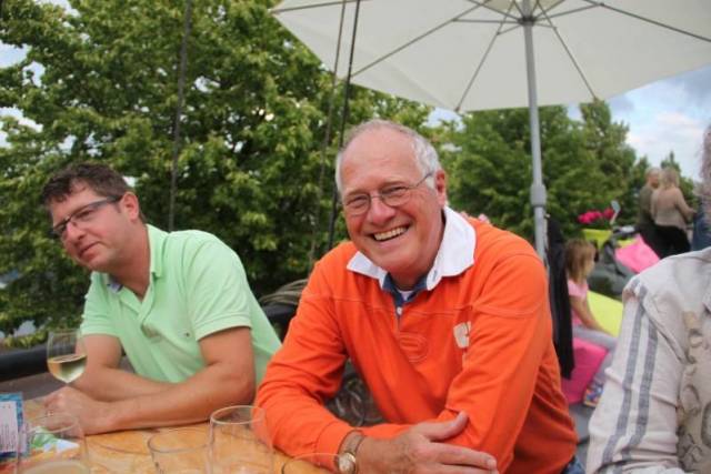 heel-gezellige-bbq-op-partyboat-voorafgaand-aan-zomerreces-117 - Afbeelding 19 van 25