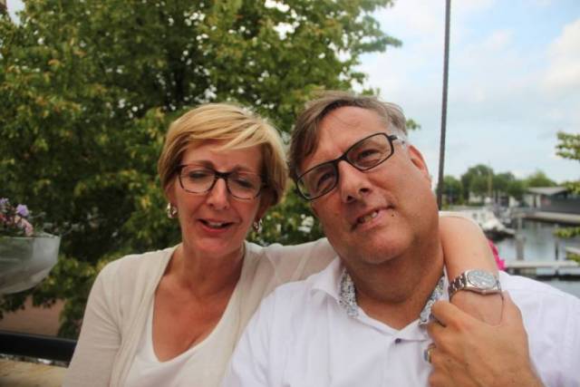 heel-gezellige-bbq-op-partyboat-voorafgaand-aan-zomerreces-118 - Afbeelding 20 van 25