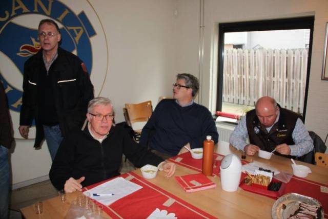 kerstbomen-verkopen-584 - Afbeelding 23 van 31