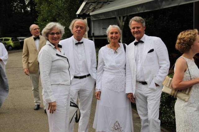 lustrumweekend-wat-een-feest-1103 - Afbeelding 15 van 214