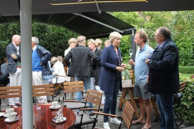lustrumweekend-wat-een-feest-1118 - Afbeelding 30 van 214