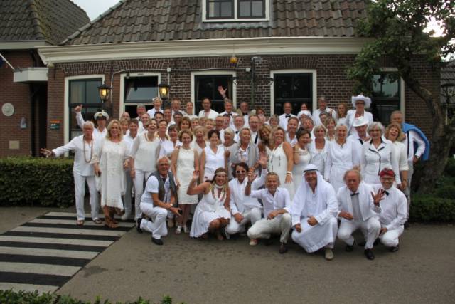 lustrumweekend-wat-een-feest-1192 - Afbeelding 99 van 214