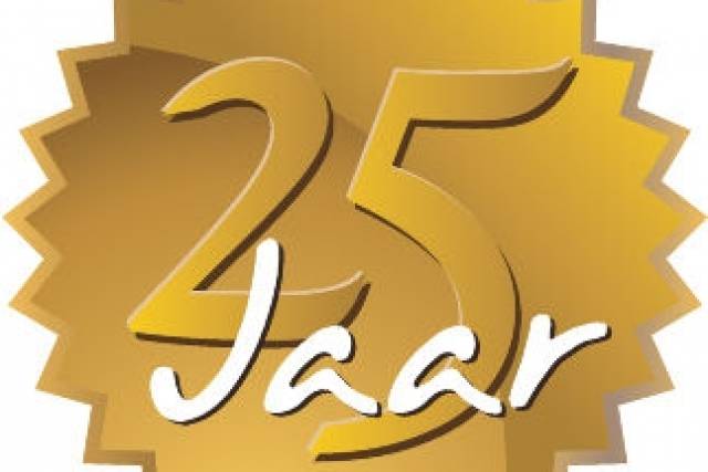 lustrumweekend-wat-een-feest-1282 - Afbeelding 185 van 214