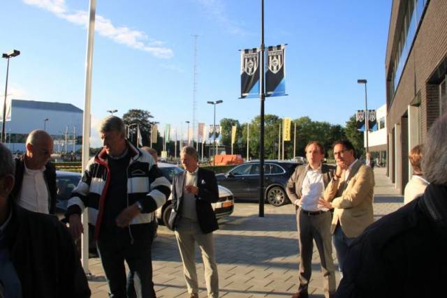 op-bezoek-bij-heracles-almelo-518 - Afbeelding 3 van 27