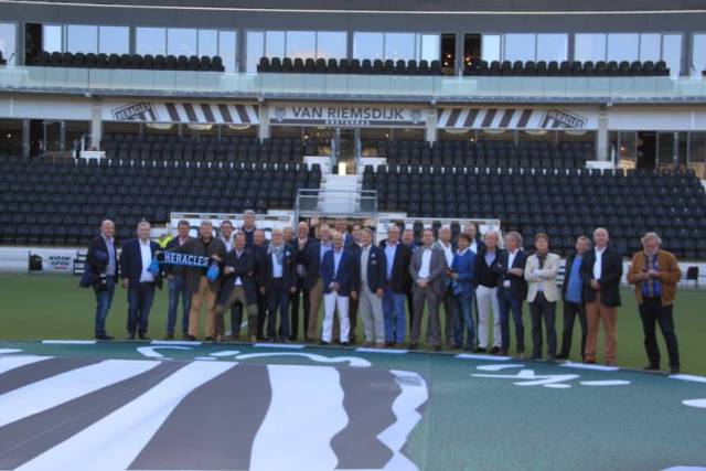 op-bezoek-bij-heracles-almelo-523 - Afbeelding 8 van 27
