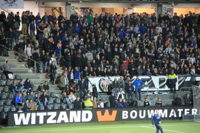 op-bezoek-bij-heracles-almelo-535 - Afbeelding 19 van 27