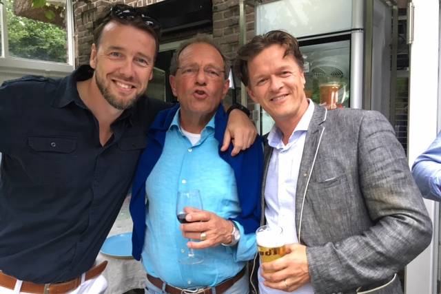 zomerbarbecue-bij-guido-en-annemieke-1316 - Afbeelding 13 van 79