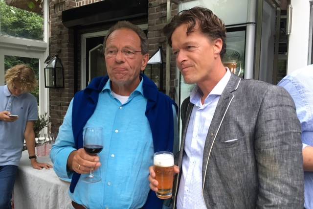 zomerbarbecue-bij-guido-en-annemieke-1318 - Afbeelding 15 van 79