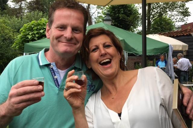 zomerbarbecue-bij-guido-en-annemieke-1330 - Afbeelding 26 van 79