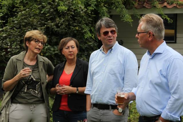 zomerbarbecue-bij-guido-en-annemieke-1342 - Afbeelding 38 van 79