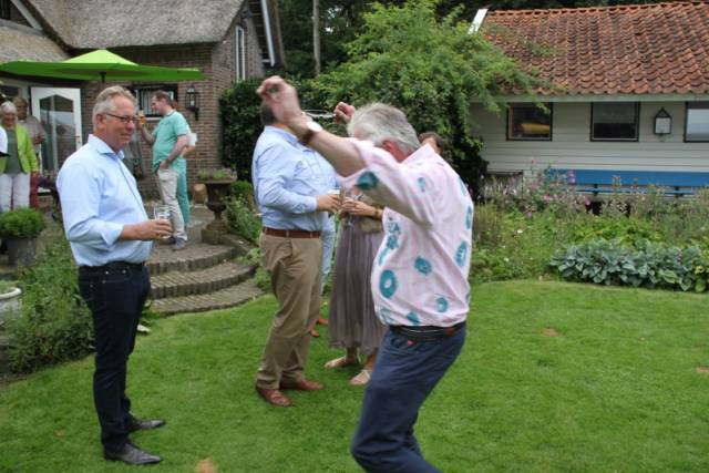 zomerbarbecue-bij-guido-en-annemieke-1353 - Afbeelding 48 van 79