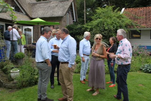 zomerbarbecue-bij-guido-en-annemieke-1360 - Afbeelding 54 van 79