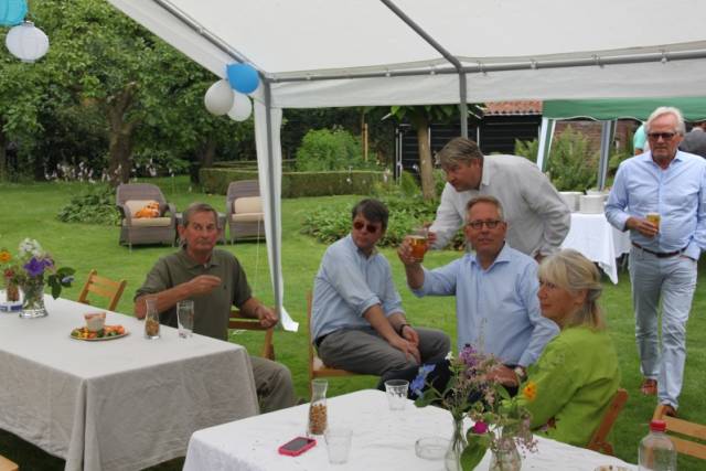 zomerbarbecue-bij-guido-en-annemieke-1362 - Afbeelding 56 van 79