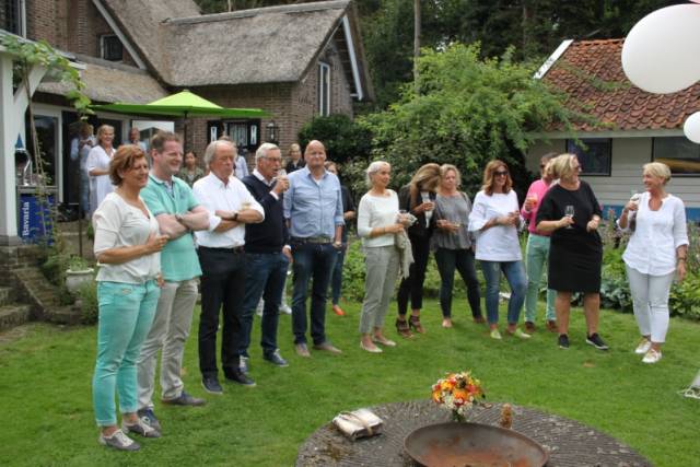 zomerbarbecue-bij-guido-en-annemieke-1365 - Afbeelding 59 van 79