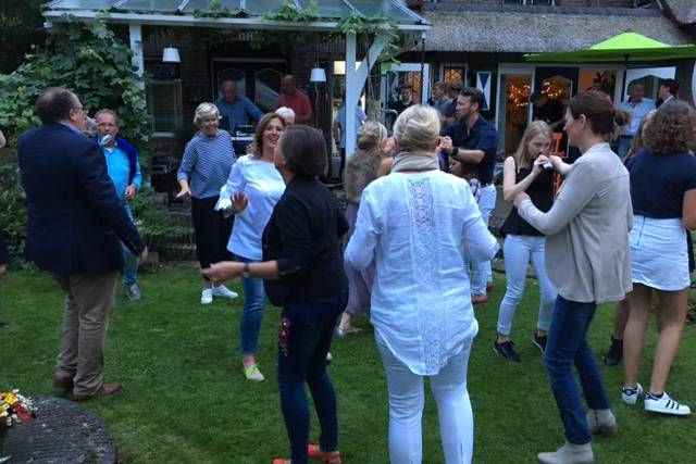 zomerbarbecue-bij-guido-en-annemieke-1384 - Afbeelding 78 van 79